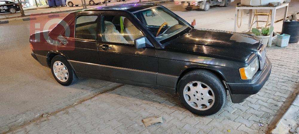 مرسيدس بنز E-Class